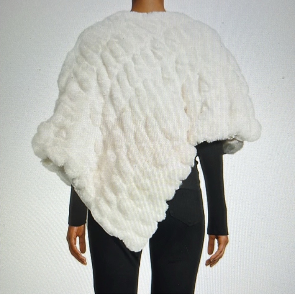 La Fiorentina Faux-fur poncho